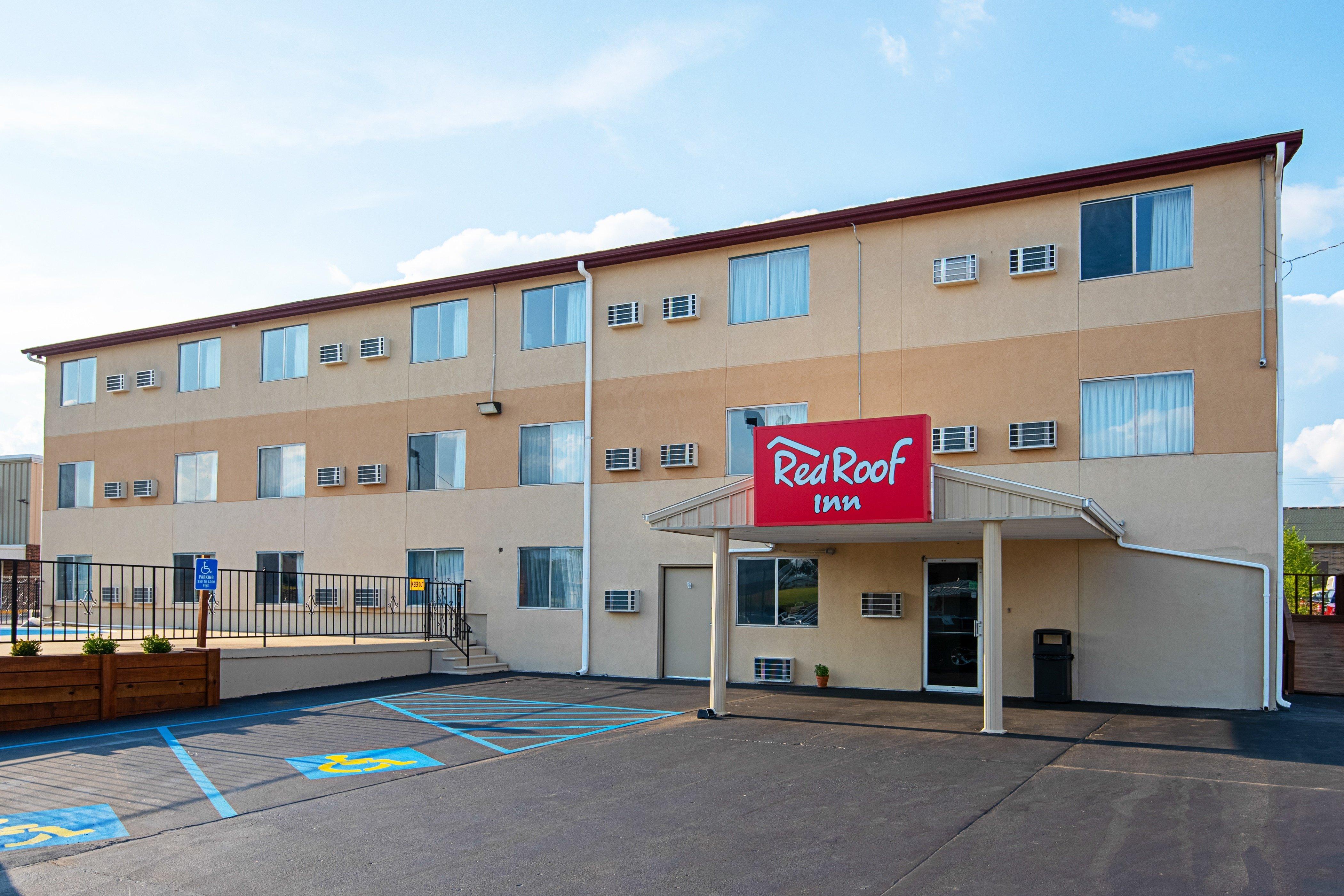 Red Roof Inn Cameron Eksteriør billede